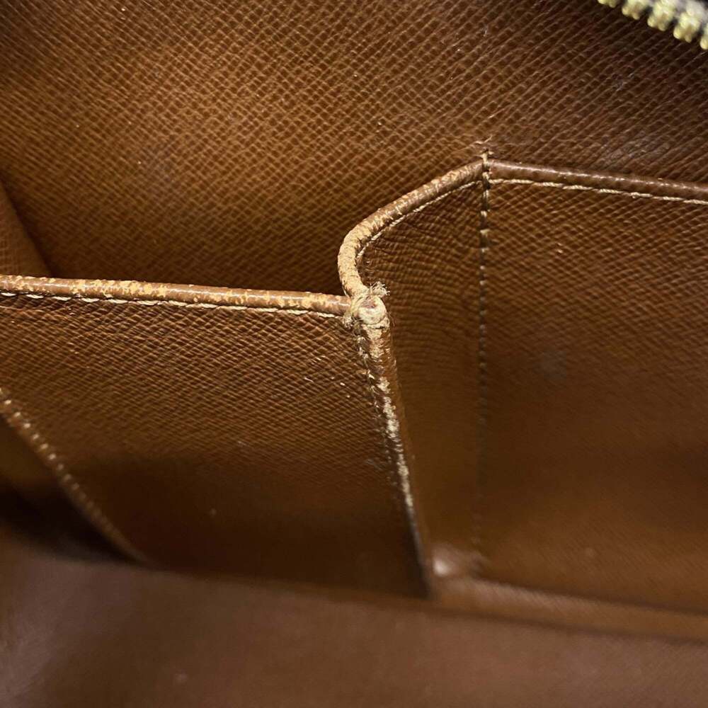 LOUIS VUITTON Brown Monogram Shoulder Bag - Picture 9 of 14